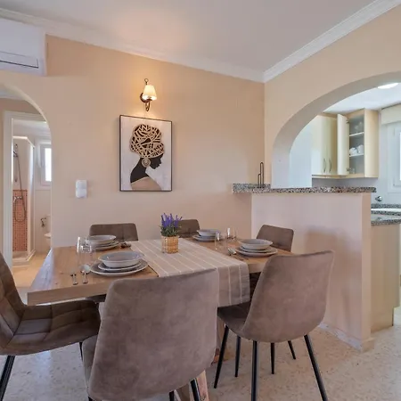 Nacarea By Midelisa Apartment Oliva
